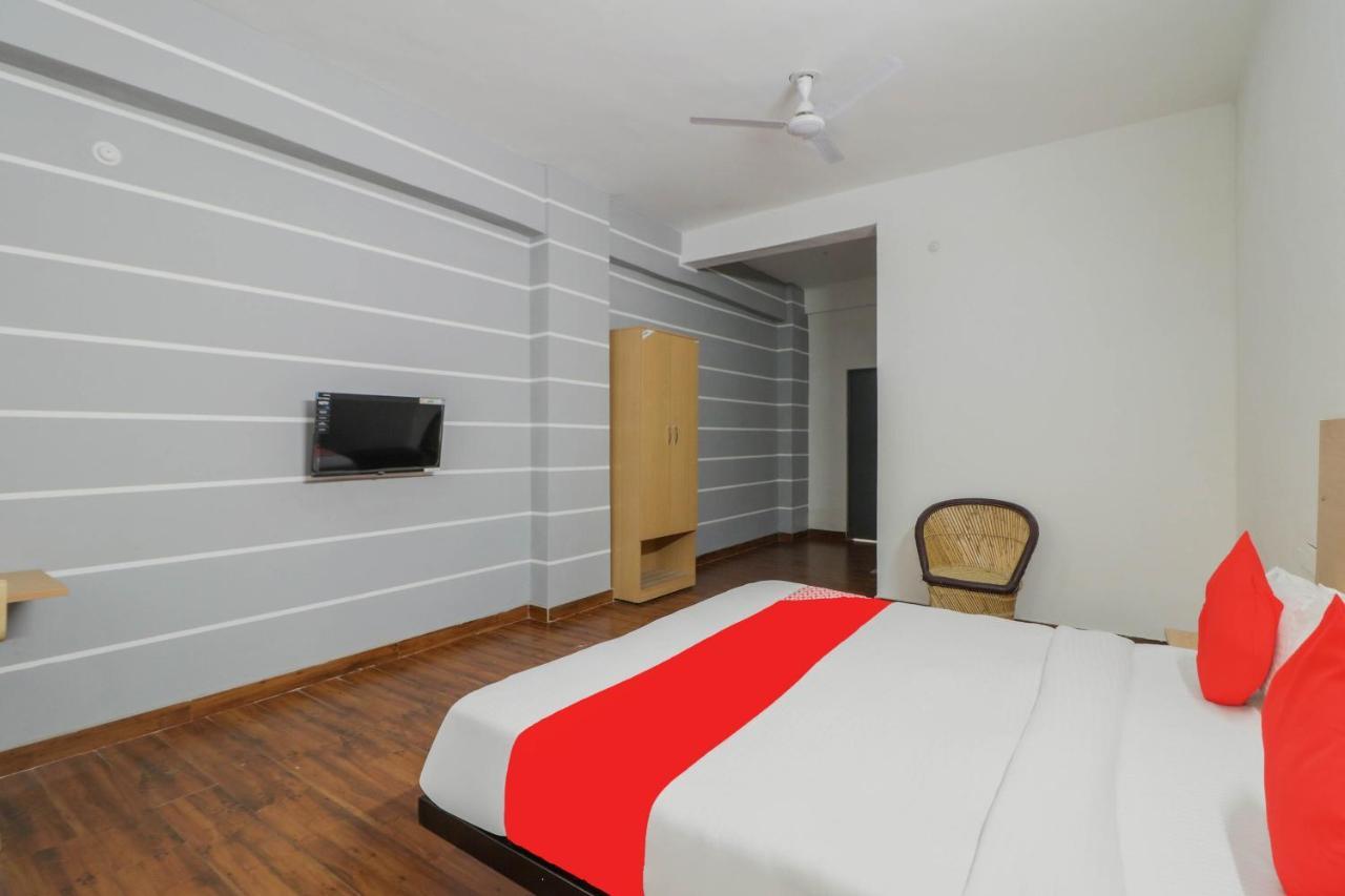 Townhall Bhiwadi Ngoại thất bức ảnh