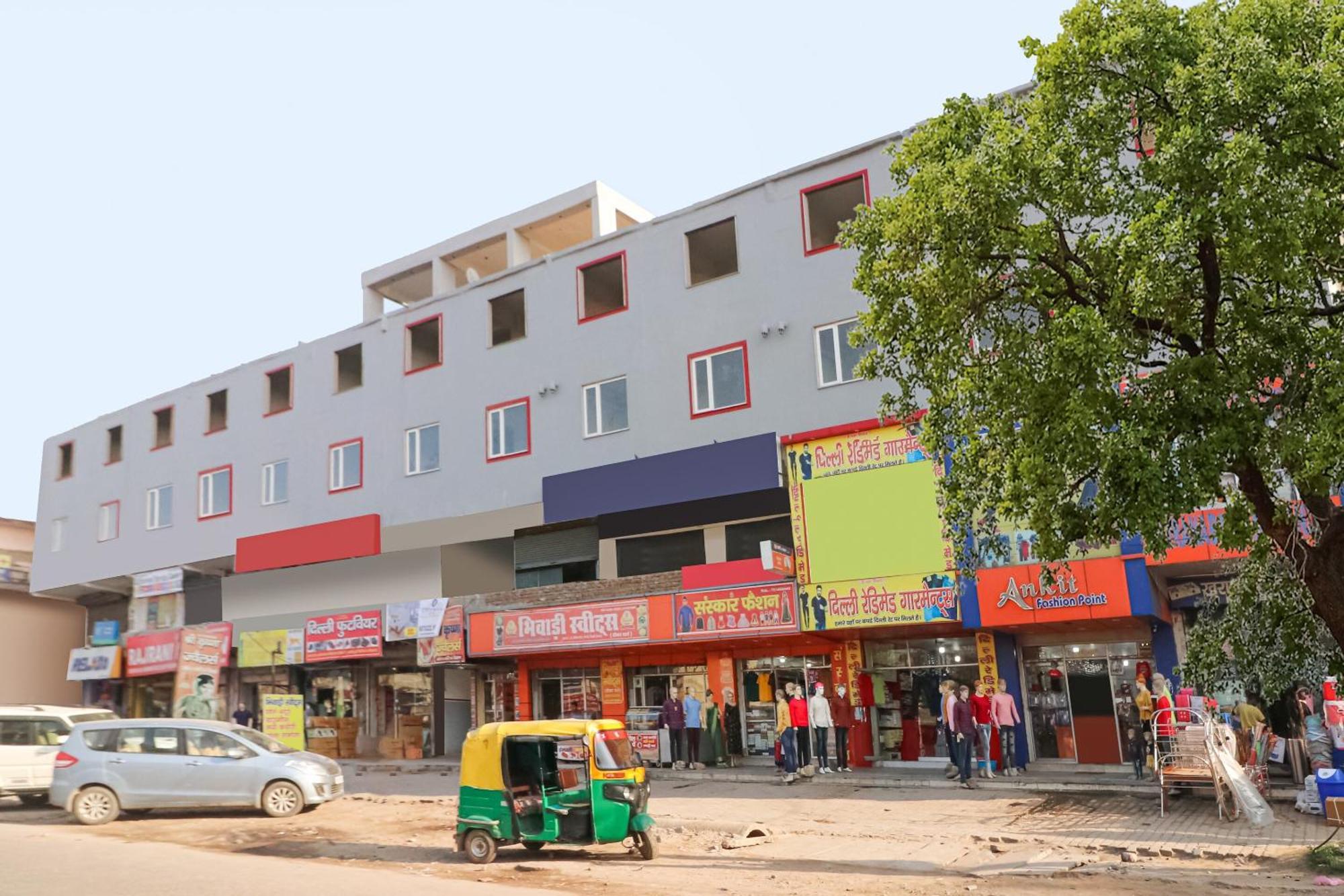 Townhall Bhiwadi Ngoại thất bức ảnh